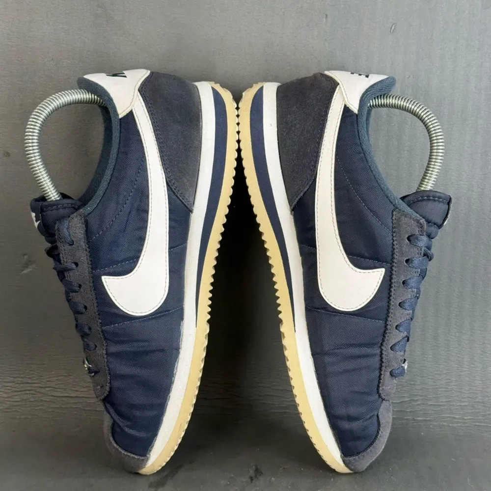 Nike Cortez Basic Nylon athletic sneaker shoes womens size 7.5